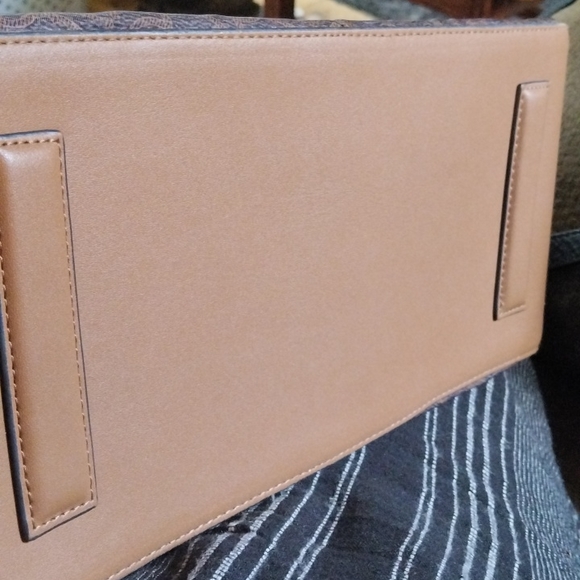 Calvin Klein Brown Bag In great condition ON SALE🎁 - Picture 7 of 11